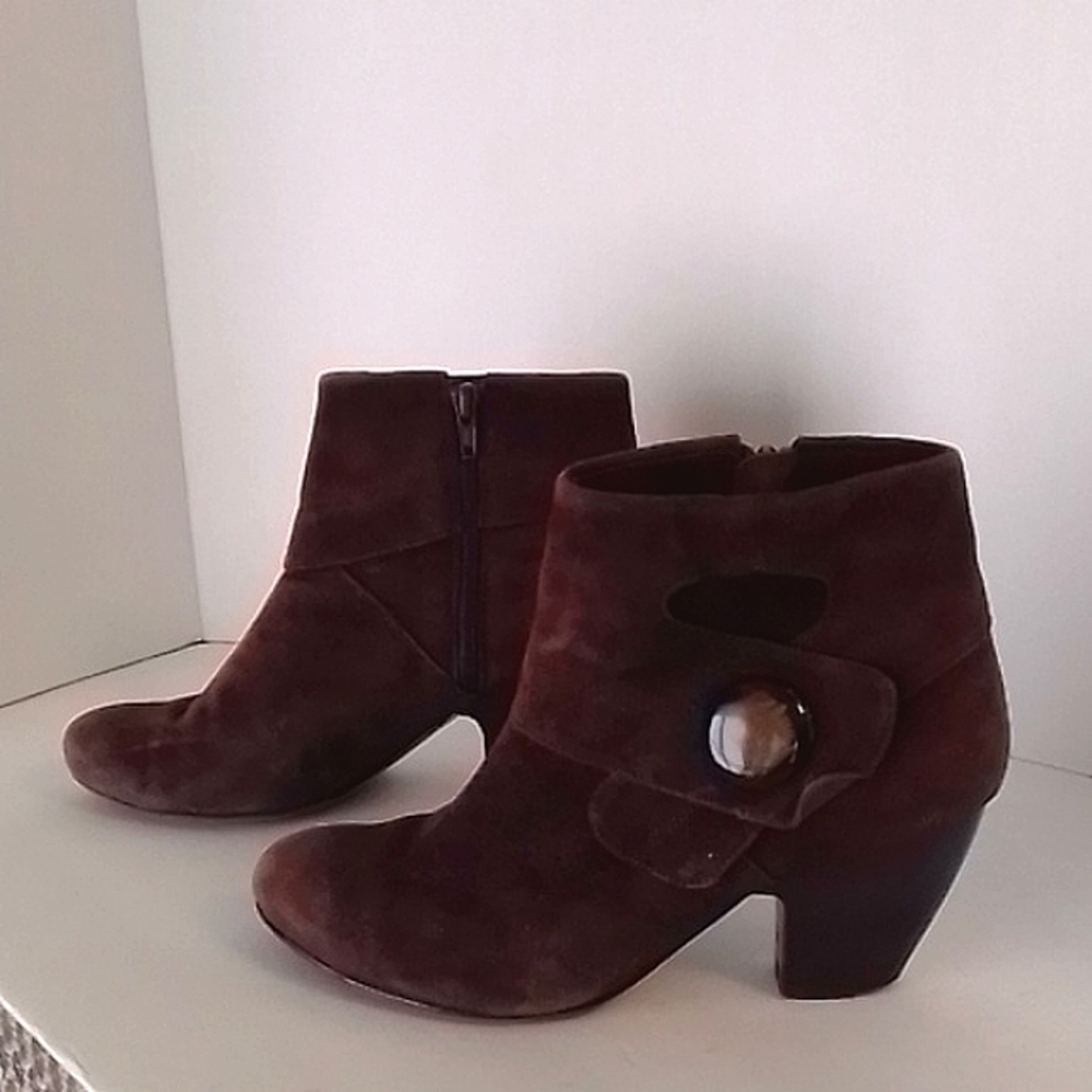 Vero Cuoio brown leather ankle booties 8.5